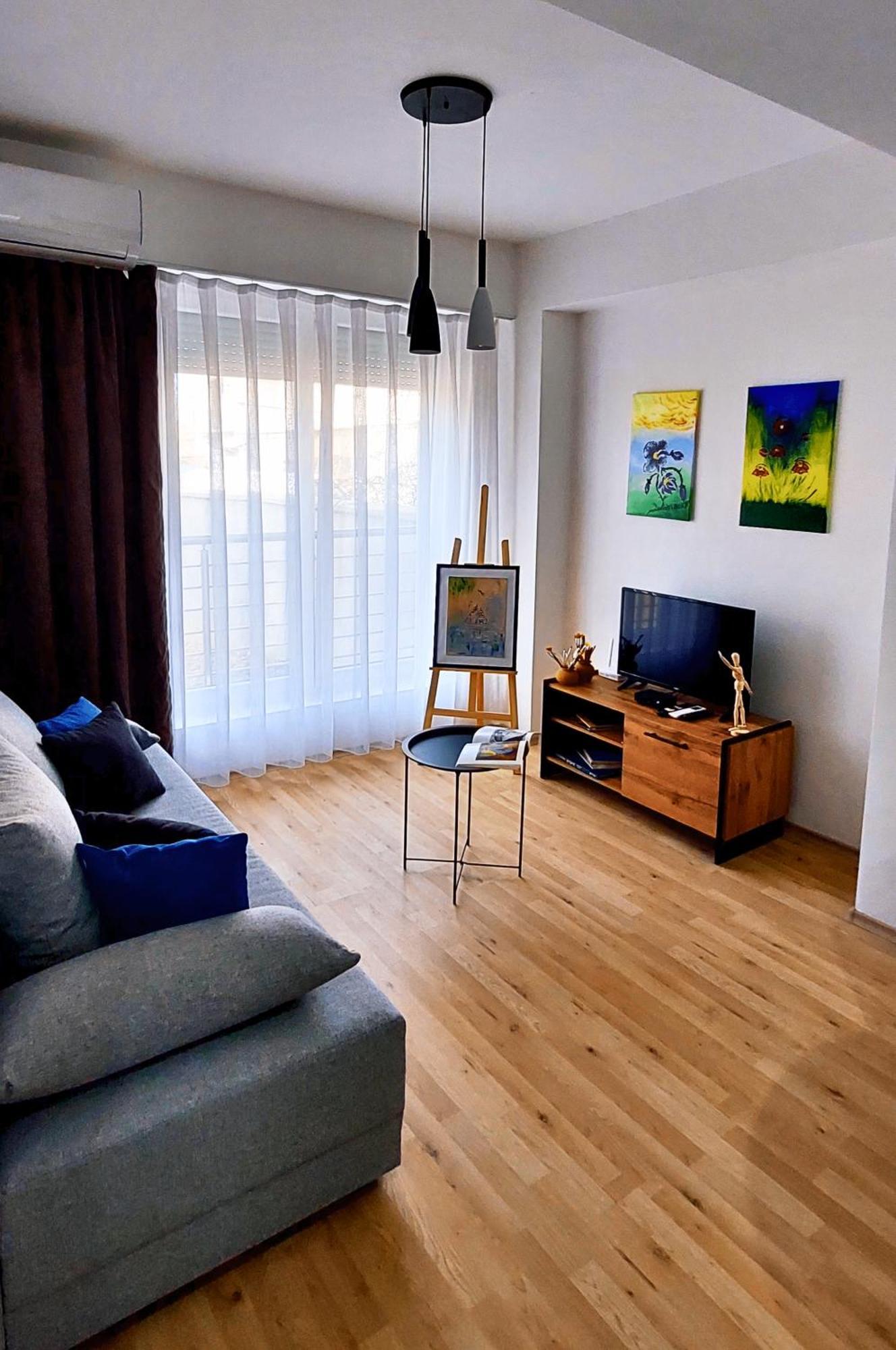 Apartman Modern & Stylish - Art Atelier Szkopje